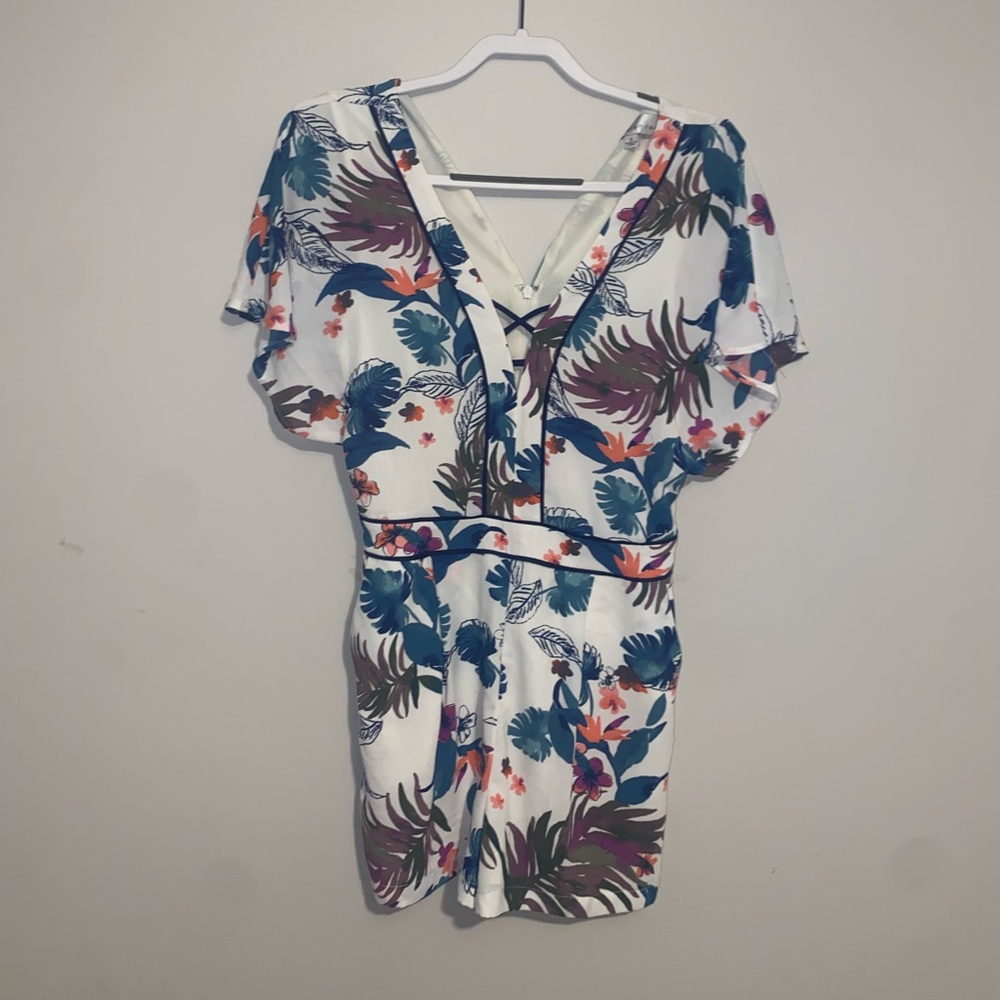 Adelyn Rae Nordstrom Tropical Floral